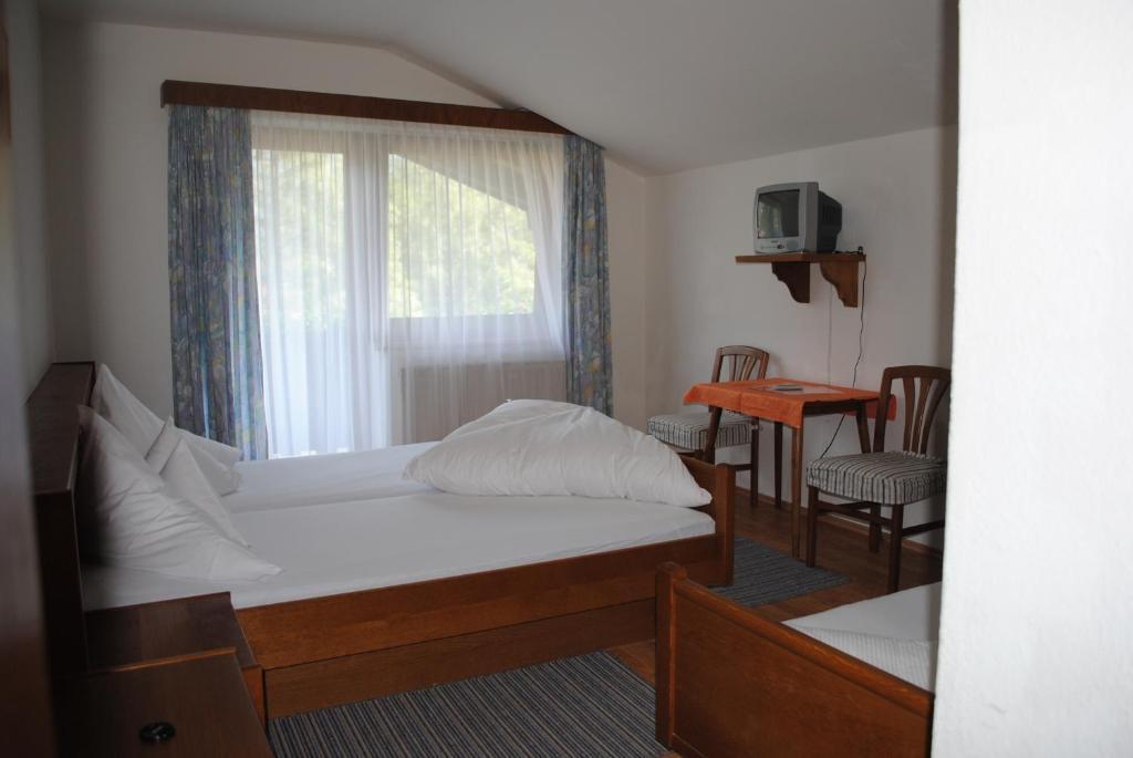 Bed & Breakfast Larchenhof Maurach (Achensee)